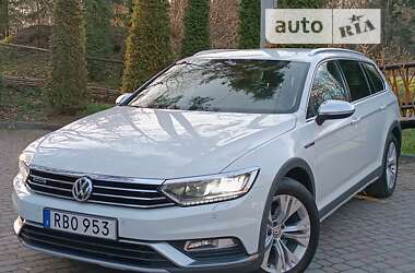 Універсал Volkswagen Passat Alltrack 2019 в Львові