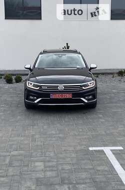 Универсал Volkswagen Passat Alltrack 2017 в Луцке