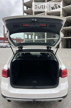 Универсал Volkswagen Passat Alltrack 2013 в Тернополе