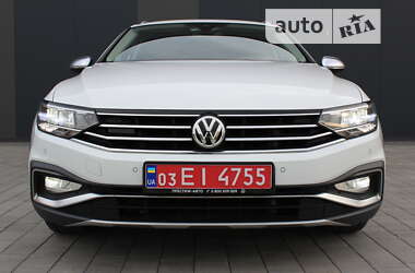 Универсал Volkswagen Passat Alltrack 2020 в Хмельницком