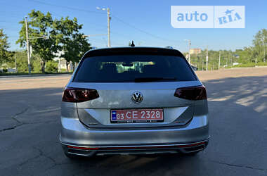 Универсал Volkswagen Passat Alltrack 2019 в Житомире