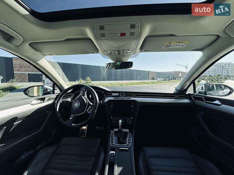 Универсал Volkswagen Passat Alltrack 2019 в Хмельницком