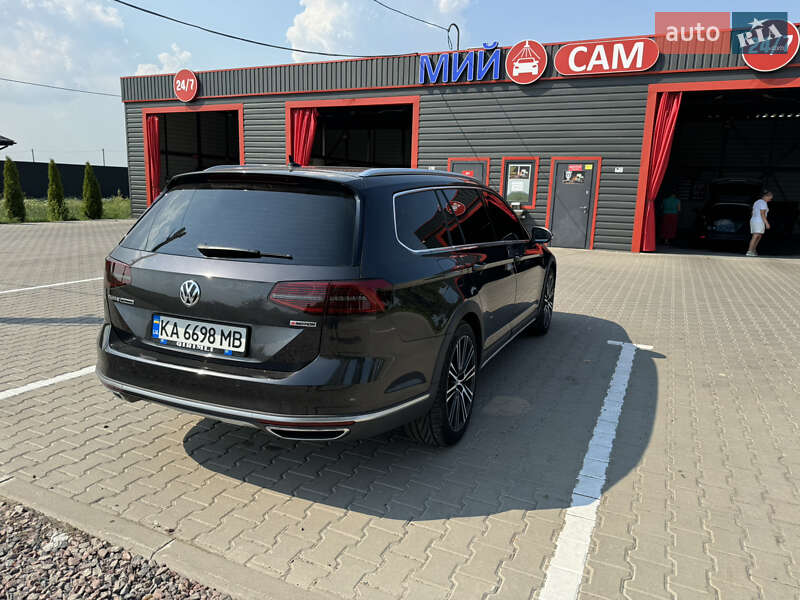 Универсал Volkswagen Passat Alltrack 2018 в Киеве фото 11 Универсал Volkswagen Passat Alltrack 2018 в Киеве