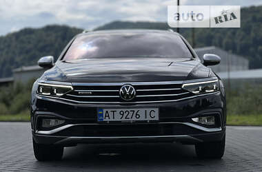 Универсал Volkswagen Passat Alltrack 2020 в Долине