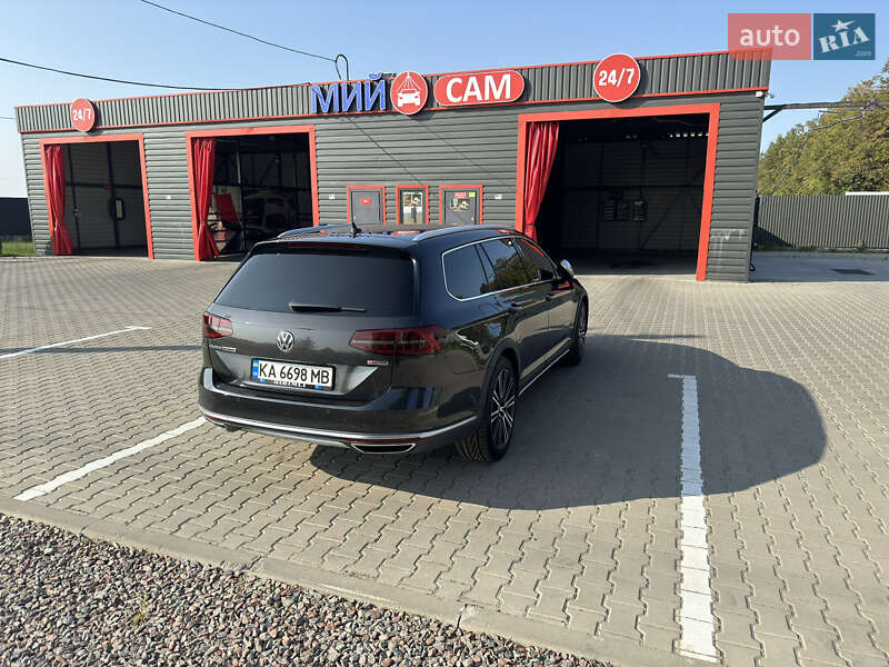 Универсал Volkswagen Passat Alltrack 2018 в Киеве фото 5 Универсал Volkswagen Passat Alltrack 2018 в Киеве