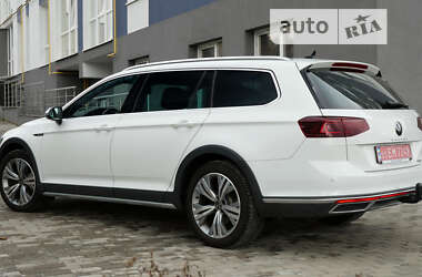 Универсал Volkswagen Passat Alltrack 2021 в Львове