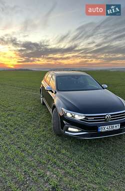 Універсал Volkswagen Passat Alltrack 2019 в Хмельницькому