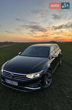 Універсал Volkswagen Passat Alltrack 2019 в 