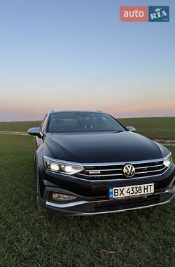 Універсал Volkswagen Passat Alltrack 2019 в 
