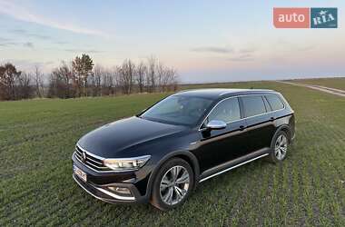 Універсал Volkswagen Passat Alltrack 2019 в 