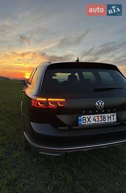 Універсал Volkswagen Passat Alltrack 2019 в 