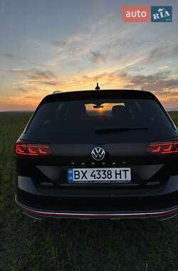 Універсал Volkswagen Passat Alltrack 2019 в 