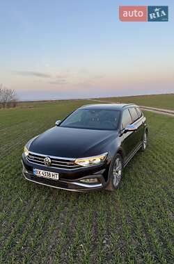 Універсал Volkswagen Passat Alltrack 2019 в 