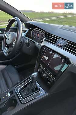 Універсал Volkswagen Passat Alltrack 2019 в 