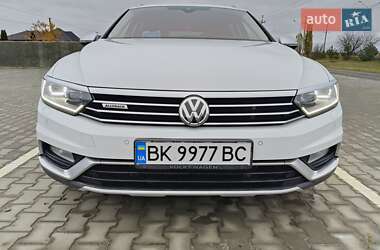 Універсал Volkswagen Passat Alltrack 2017 в Вараші