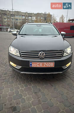 Універсал Volkswagen Passat Alltrack 2014 в Тернополі