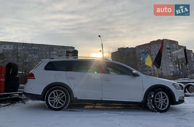 Универсал Volkswagen Passat Alltrack 2012 в Ровно