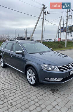 Універсал Volkswagen Passat Alltrack 2012 в Львові