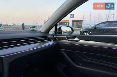 Универсал Volkswagen Passat Alltrack 2020 в 
