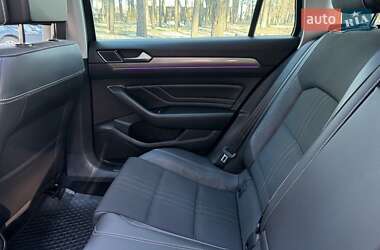 Универсал Volkswagen Passat Alltrack 2020 в 