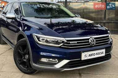 Універсал Volkswagen Passat Alltrack 2018 в Києві