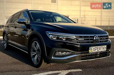 Volkswagen Passat Alltrack 2020