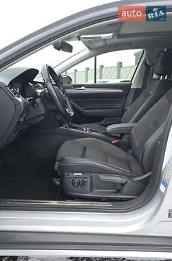 Универсал Volkswagen Passat Alltrack 2019 в 