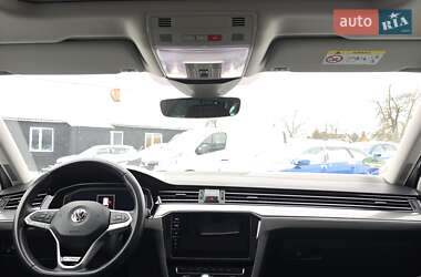 Универсал Volkswagen Passat Alltrack 2019 в 