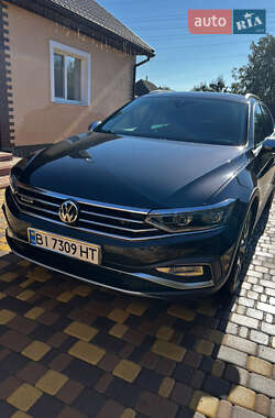 Універсал Volkswagen Passat Alltrack 2020 в Миргороді