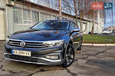 Volkswagen Passat Alltrack 2019