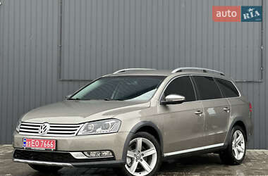 Универсал Volkswagen Passat Alltrack 2013 в Дубно