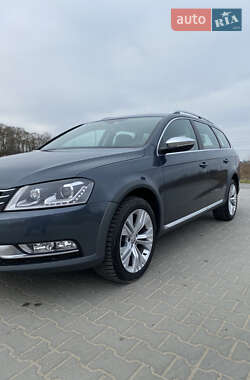 Універсал Volkswagen Passat Alltrack 2012 в Львові