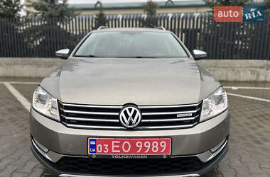 Volkswagen Passat Alltrack 2012