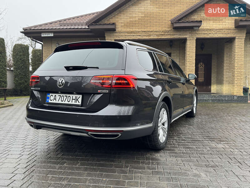 Универсал Volkswagen Passat Alltrack 2019 в Киеве