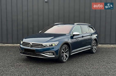 Універсал Volkswagen Passat Alltrack 2019 в Луцьку