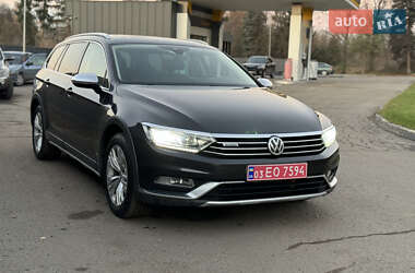 Универсал Volkswagen Passat Alltrack 2017 в 