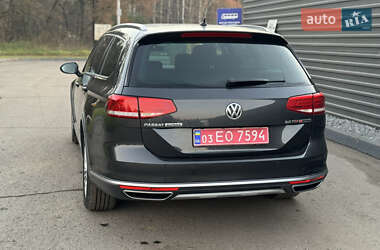 Универсал Volkswagen Passat Alltrack 2017 в 