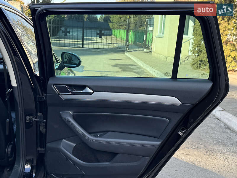 Универсал Volkswagen Passat Alltrack 2018 в Львове фото 22 Универсал Volkswagen Passat Alltrack 2018 в Львове