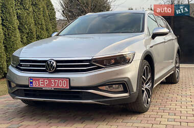 Універсал Volkswagen Passat Alltrack 2020 в Луцьку