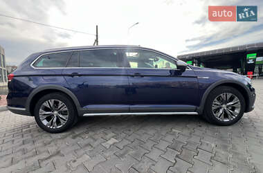 Универсал Volkswagen Passat Alltrack 2019 в 