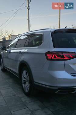 Универсал Volkswagen Passat Alltrack 2019 в 