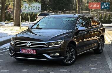 Универсал Volkswagen Passat Alltrack 2016 в Трускавце