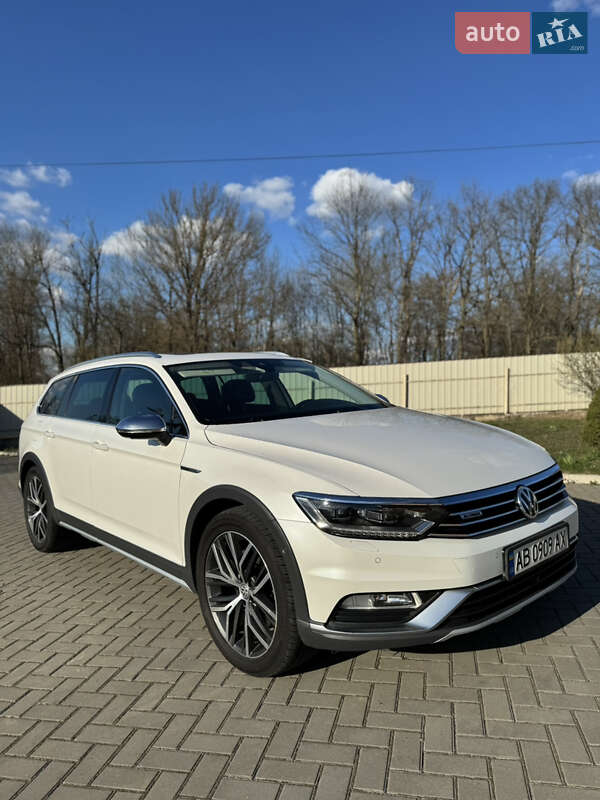Volkswagen Passat Alltrack 2015