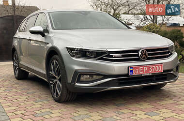 Универсал Volkswagen Passat Alltrack 2020 в 