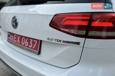 Универсал Volkswagen Passat Alltrack 2015 в 