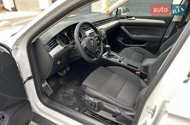 Универсал Volkswagen Passat Alltrack 2015 в 