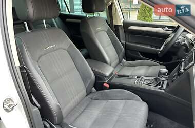 Универсал Volkswagen Passat Alltrack 2015 в 