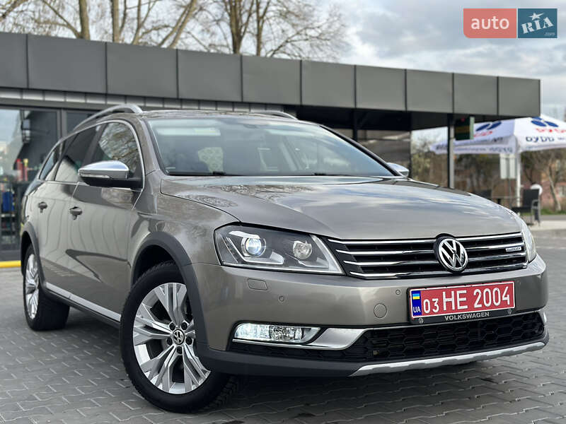 Универсал Volkswagen Passat Alltrack 2012 в Владимире