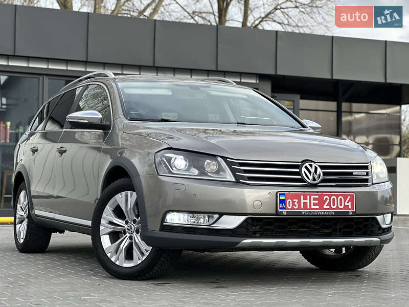 Универсал Volkswagen Passat Alltrack 2012 в Владимире