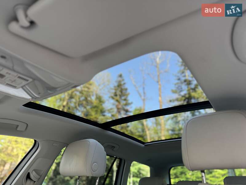 Универсал Volkswagen Passat Alltrack 2018 в Дрогобыче